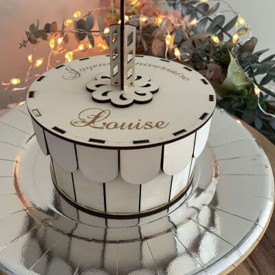 boite-contreplaque_gateau-anniversaire_deco-fete_personnalisable.jpg