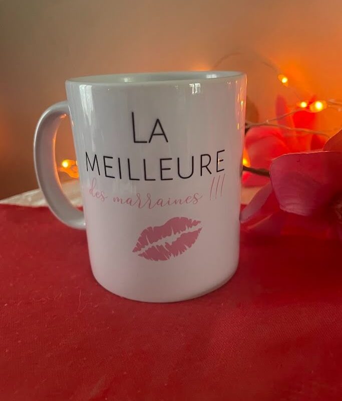Mug la meilleure des marraines bisous